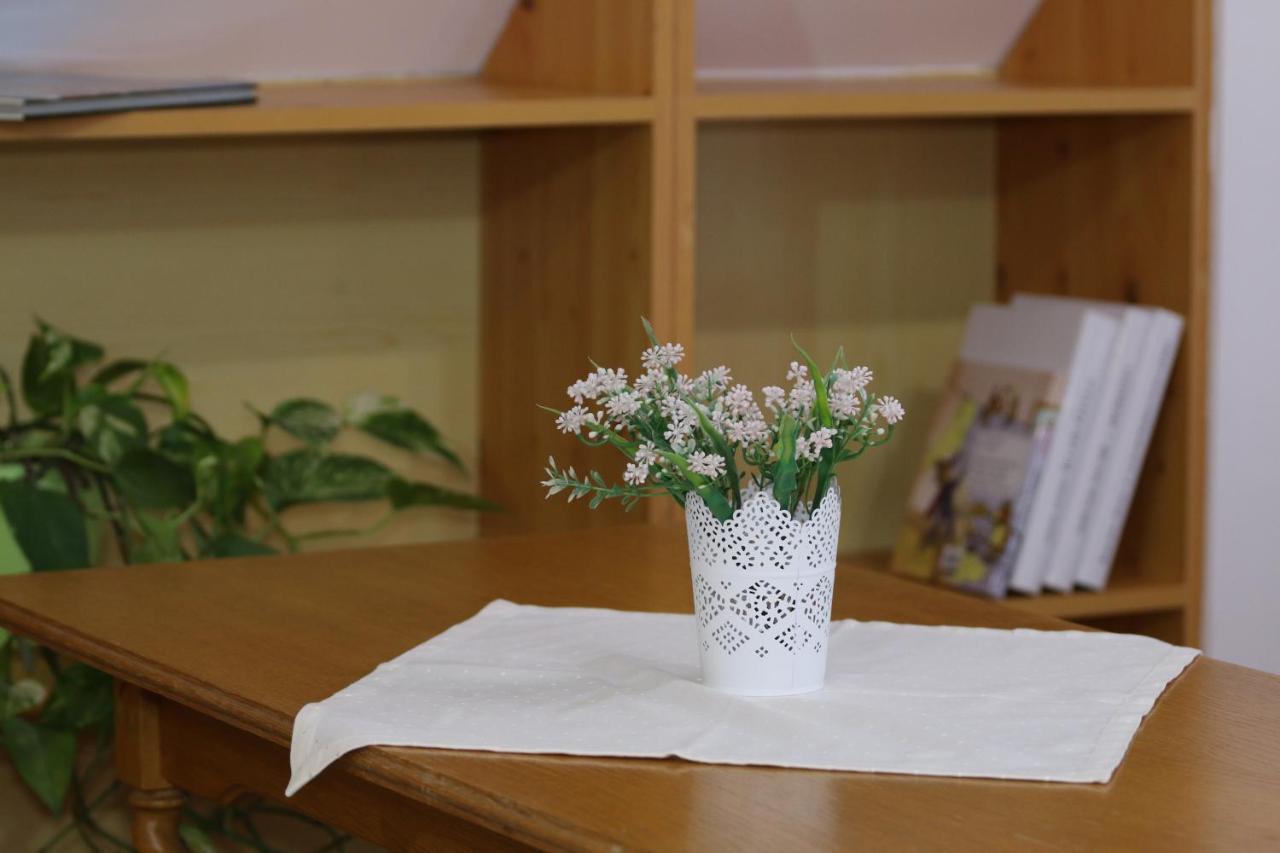 Egri Csillagocska Apartman Zewnętrze zdjęcie