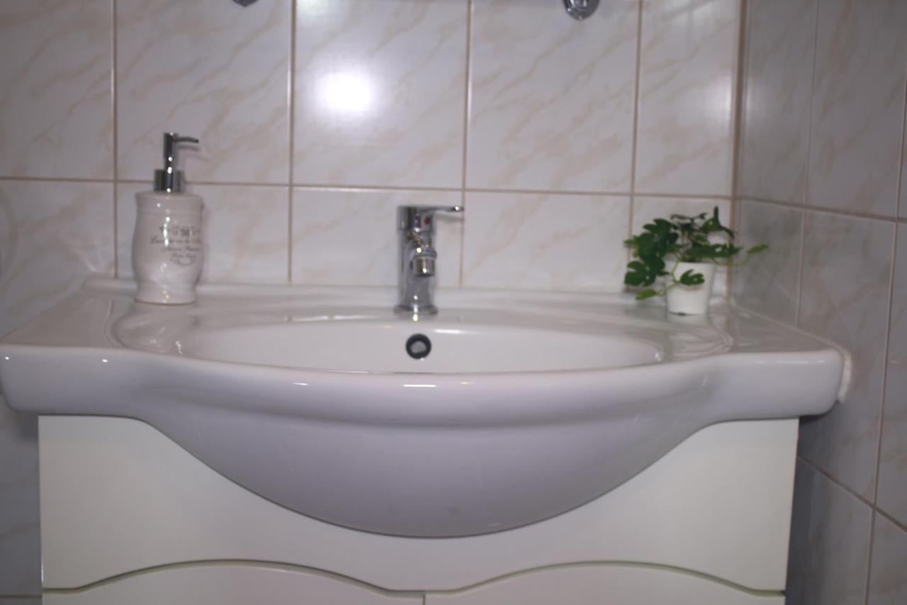 Egri Csillagocska Apartman Zewnętrze zdjęcie