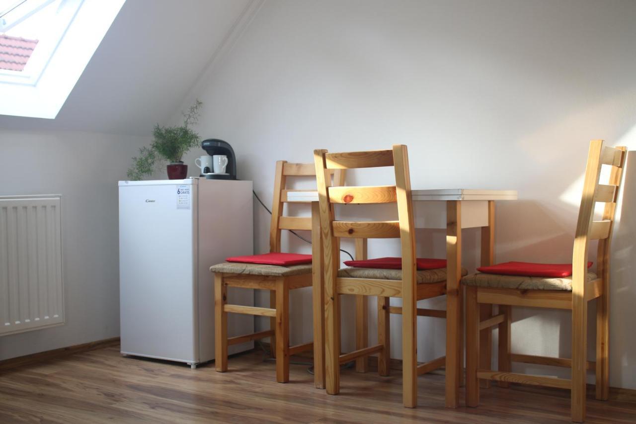 Egri Csillagocska Apartman Zewnętrze zdjęcie